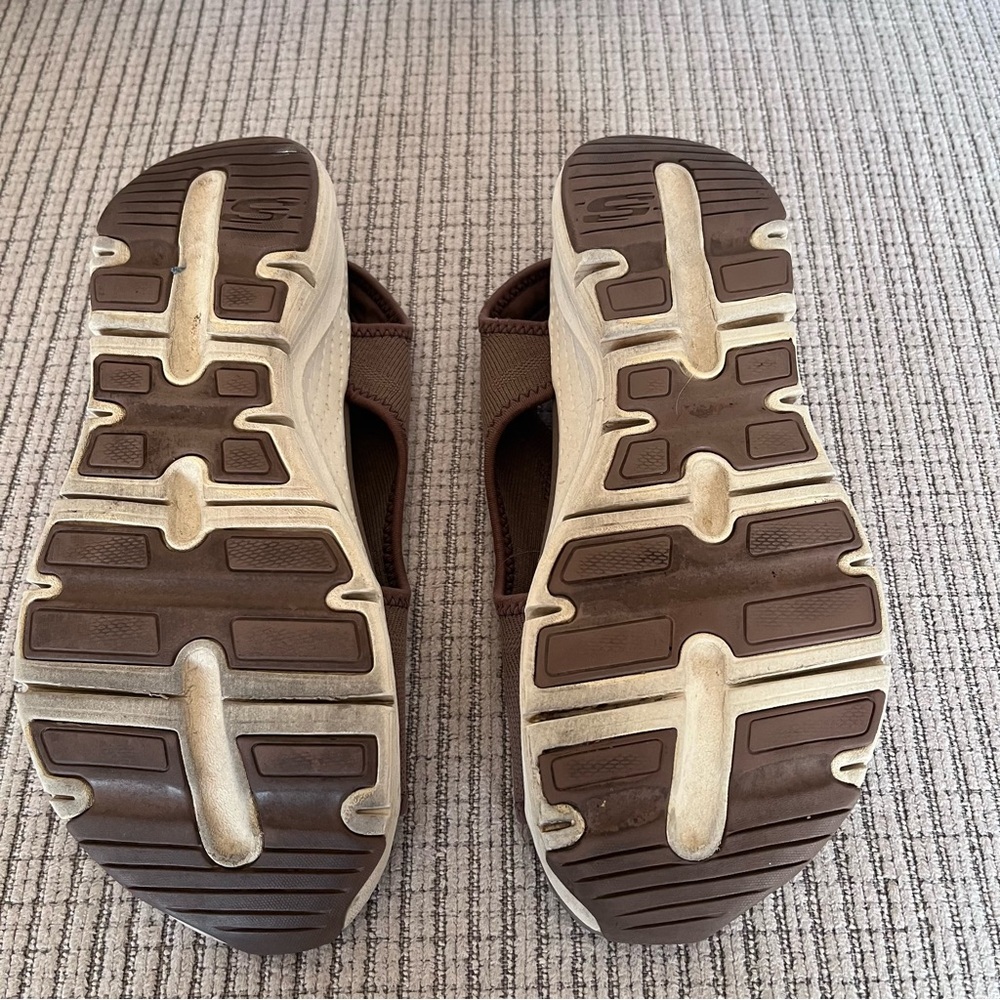 Skechers EUC Arch Fit City Catch Size 7 Tan Women's Sandals with White Sole - Picture 4 of 4